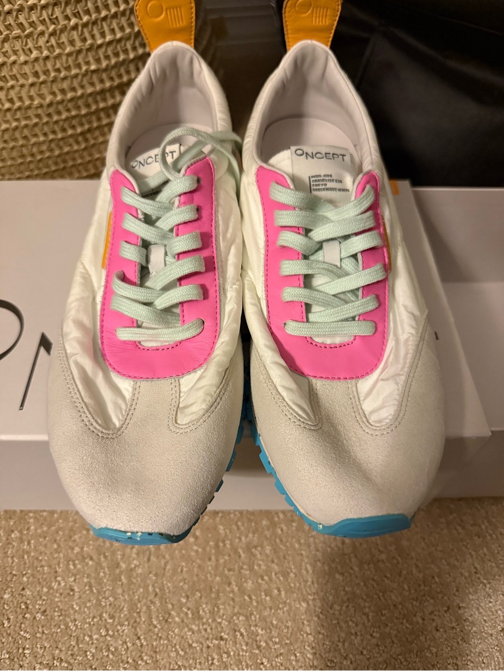 Oncept Tokyo sneaker brand new